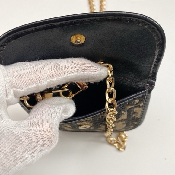 Vintage authentic Christian Dior Coin purse with chain - Picture 4 of 6